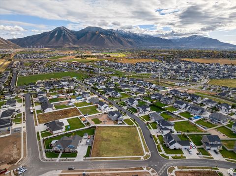 Tiny photo for 1228 N PONDEROSA LN #253, Spanish Fork, UT 84660 (MLS # 2118670)