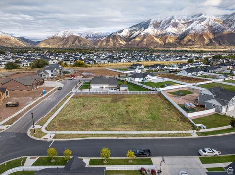 Tiny photo for 1228 N PONDEROSA LN #253, Spanish Fork, UT 84660 (MLS # 2118670)
