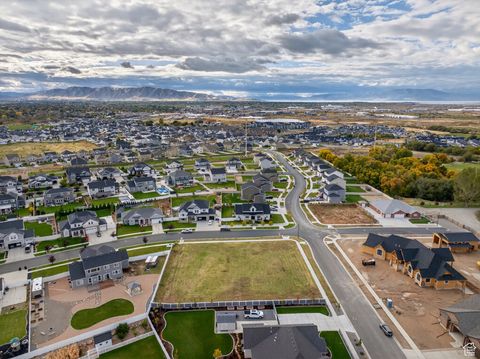 Tiny photo for 1228 N PONDEROSA LN #253, Spanish Fork, UT 84660 (MLS # 2118670)