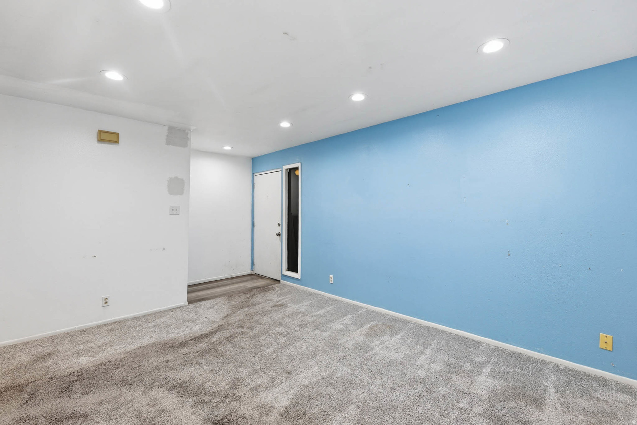 WEDGEWOOD WILLOWS - Residential