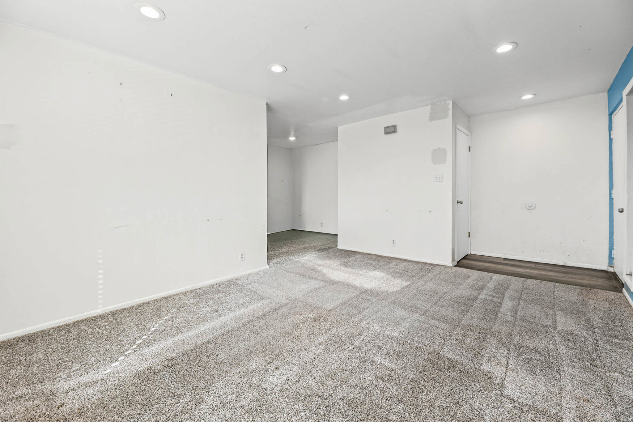 WEDGEWOOD WILLOWS - Residential