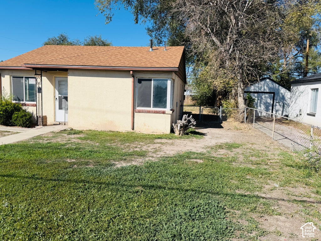 Photo of 1322 W CALIFORNIA AVE, Salt Lake City, UT 84104 (MLS # 2189469)