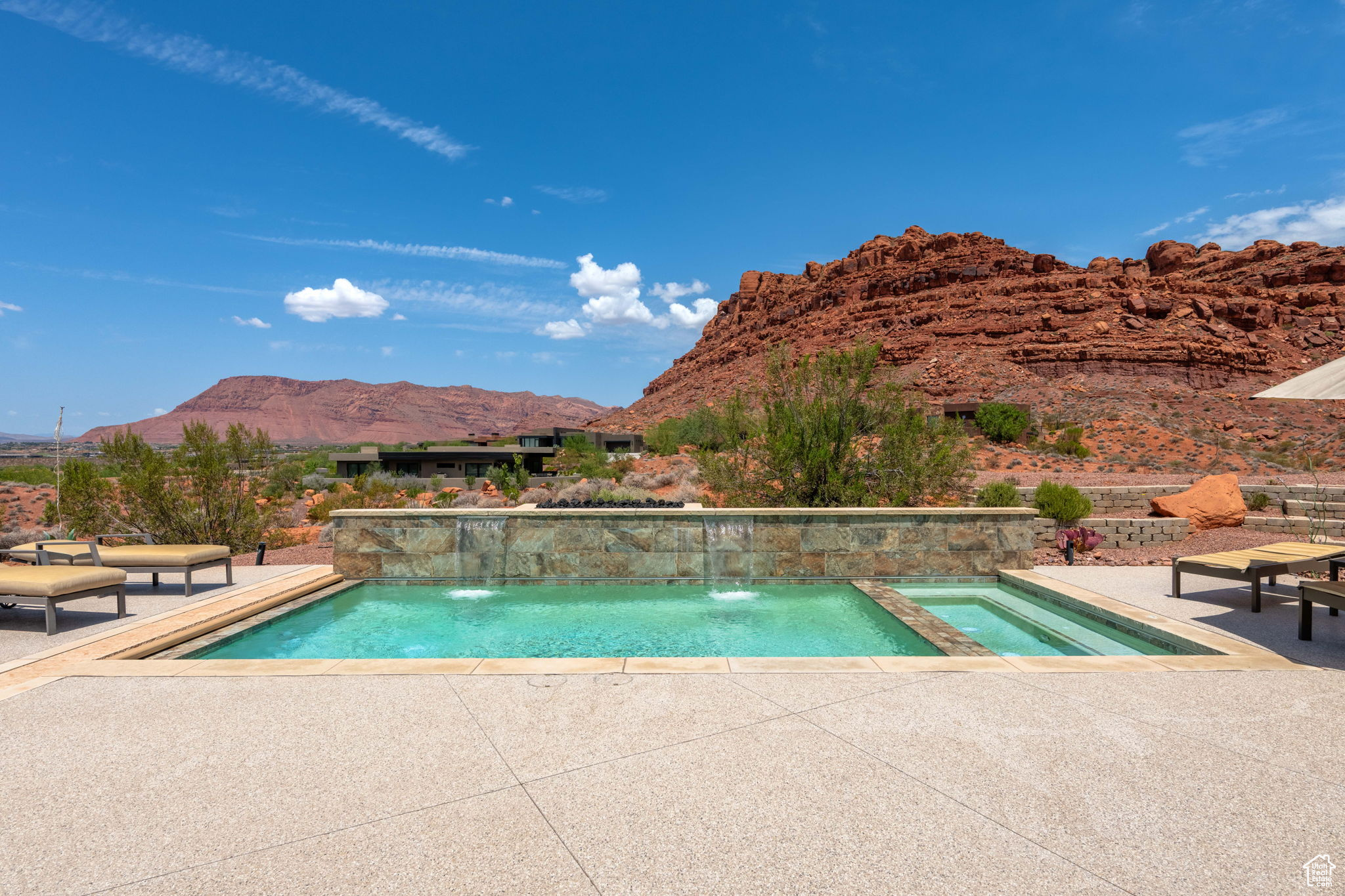 VISTAS AT ENTRADA PH 2 - Residential
