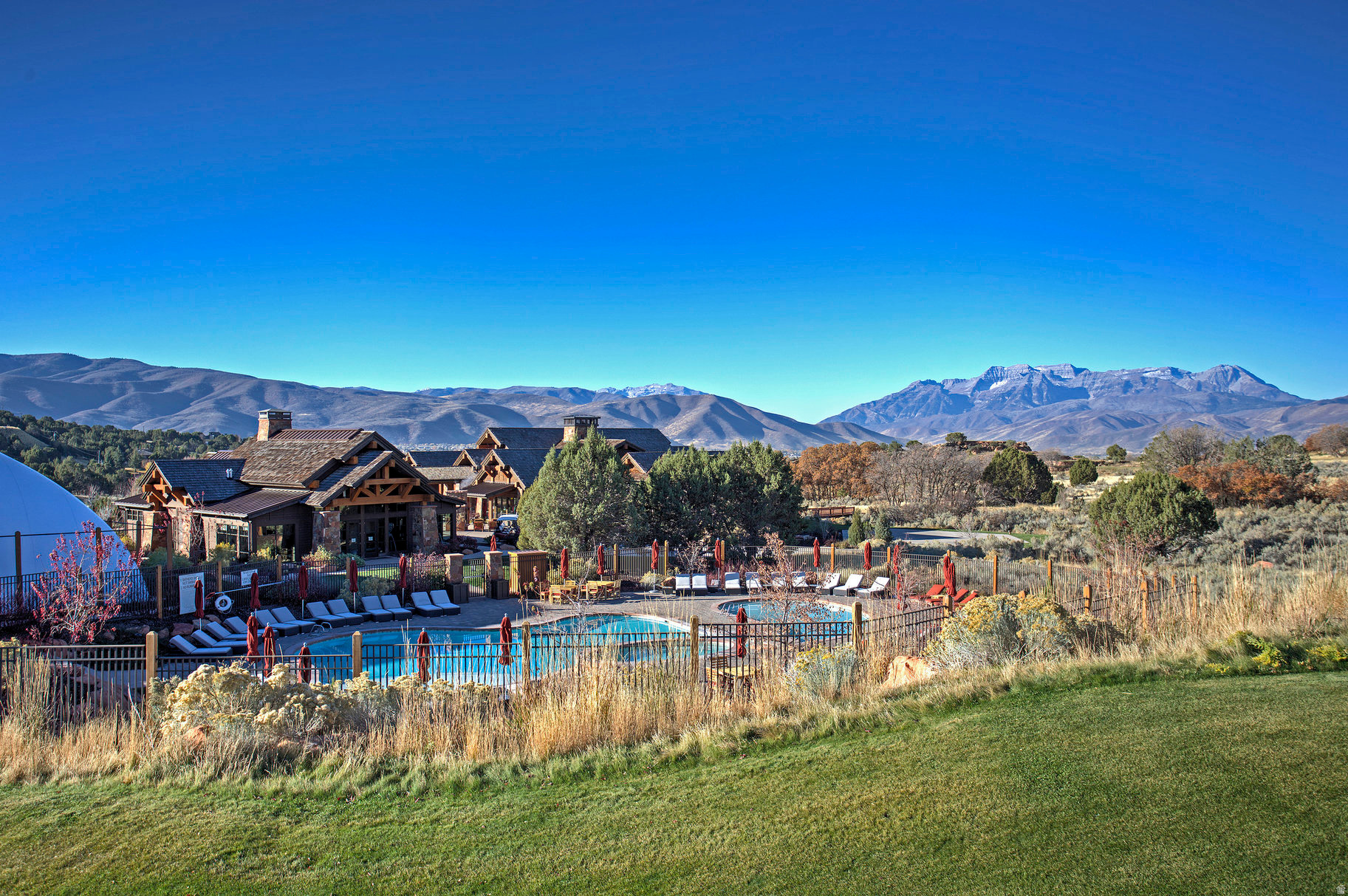 COTTAGE AT RED LEDGES - Residential