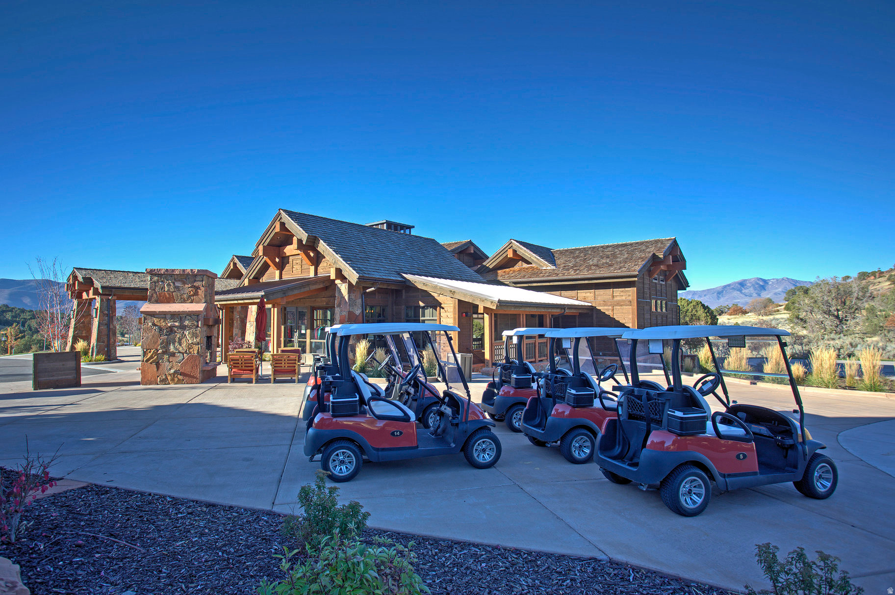 COTTAGE AT RED LEDGES - Residential