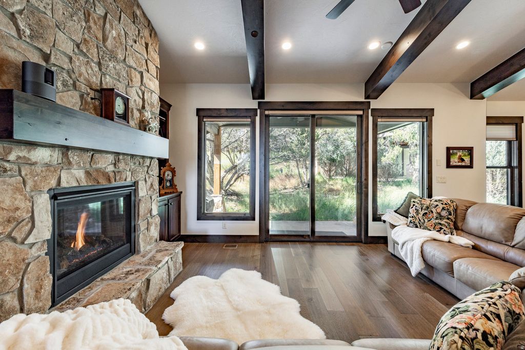Photo of 1765 E KINGS PEAK CIR, Heber City, UT 84032 (MLS # 2154911)