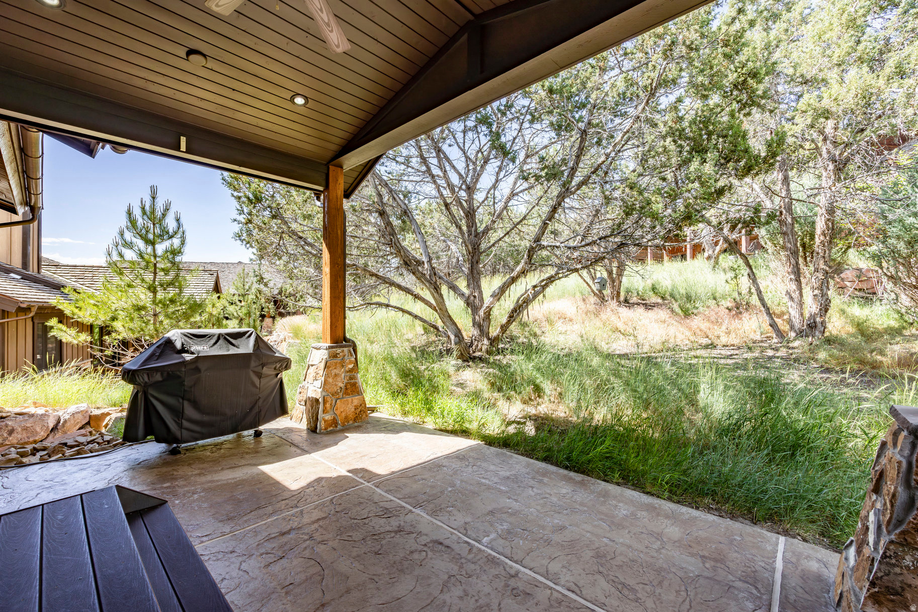COTTAGE AT RED LEDGES - Residential