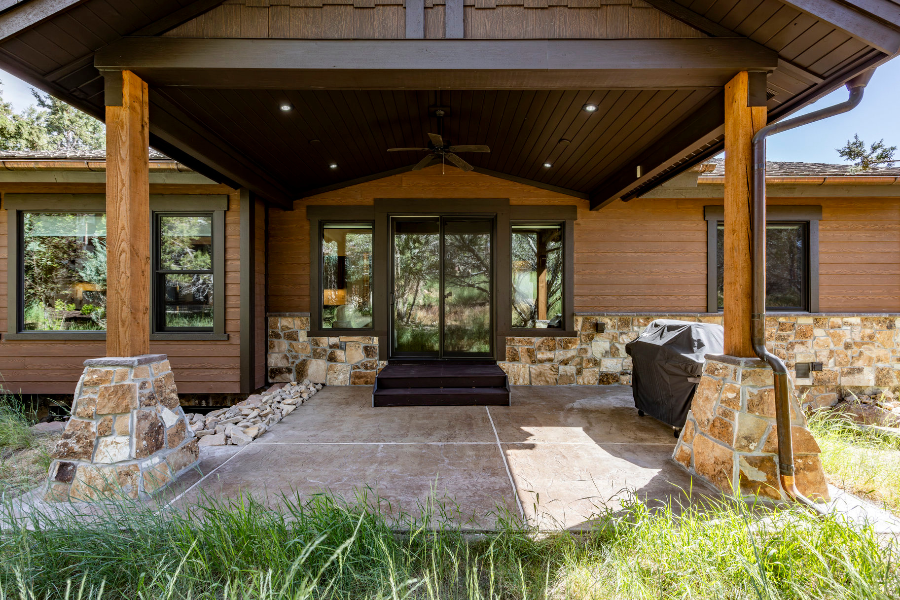COTTAGE AT RED LEDGES - Residential