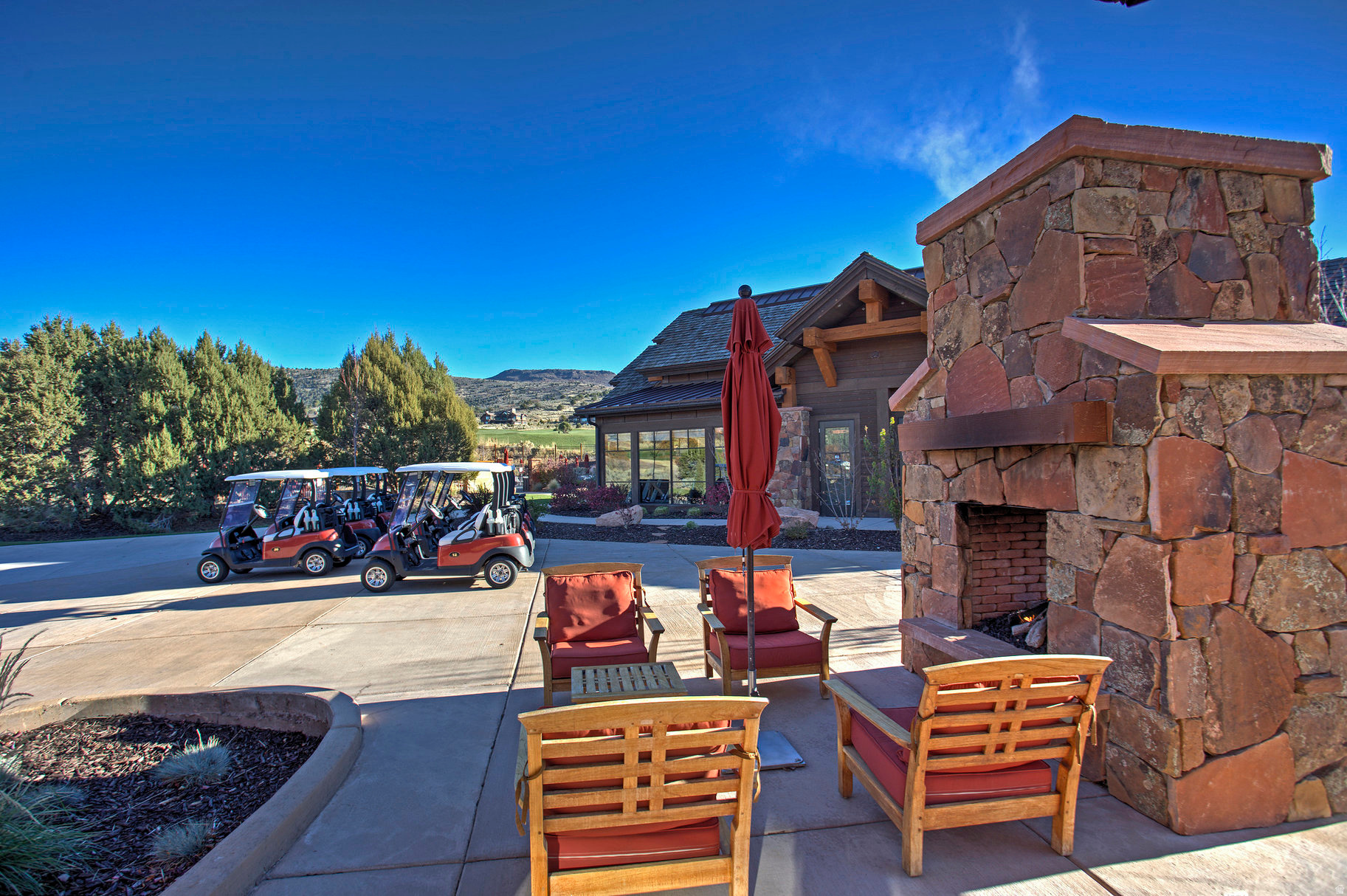 COTTAGE AT RED LEDGES - Residential