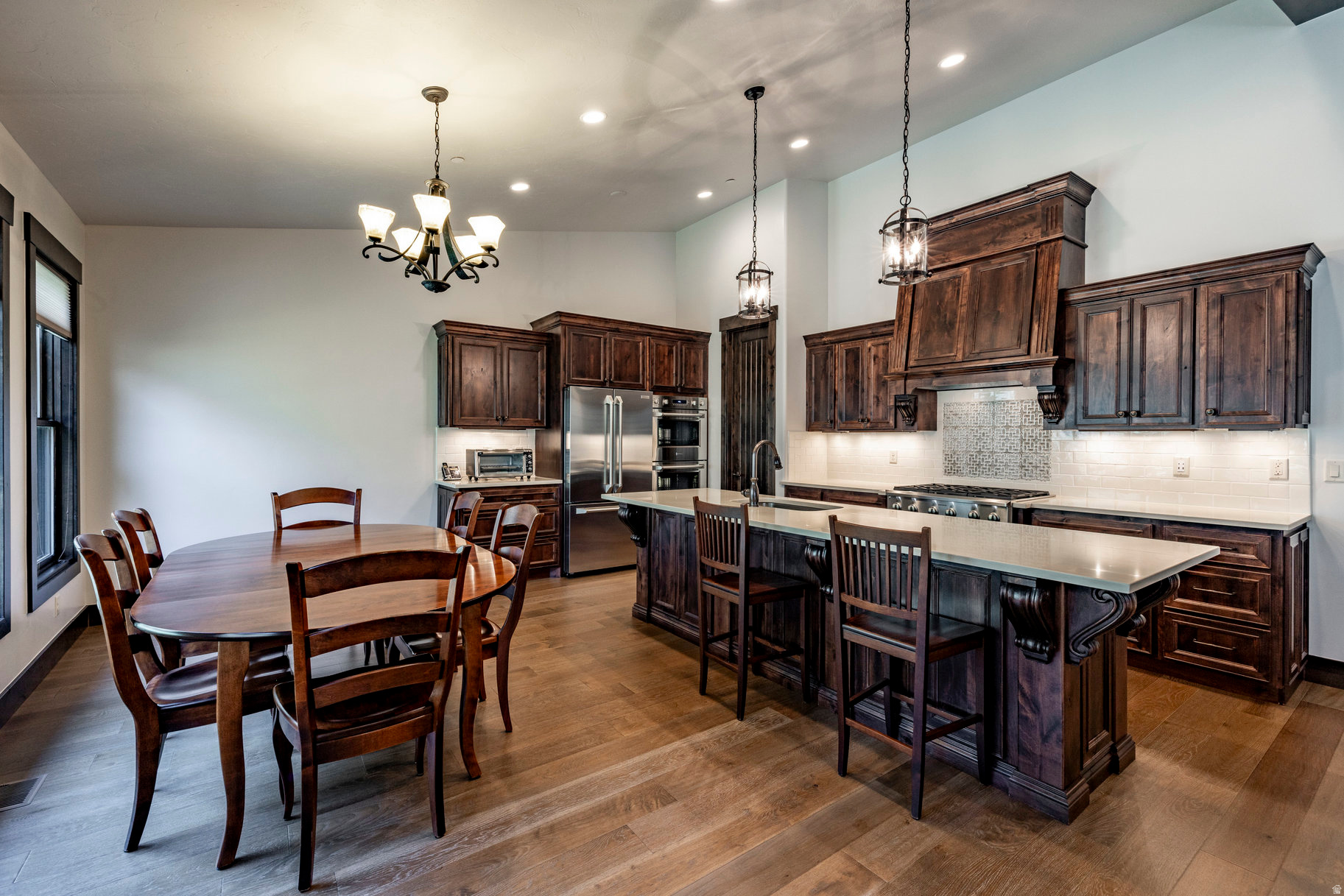 COTTAGE AT RED LEDGES - Residential