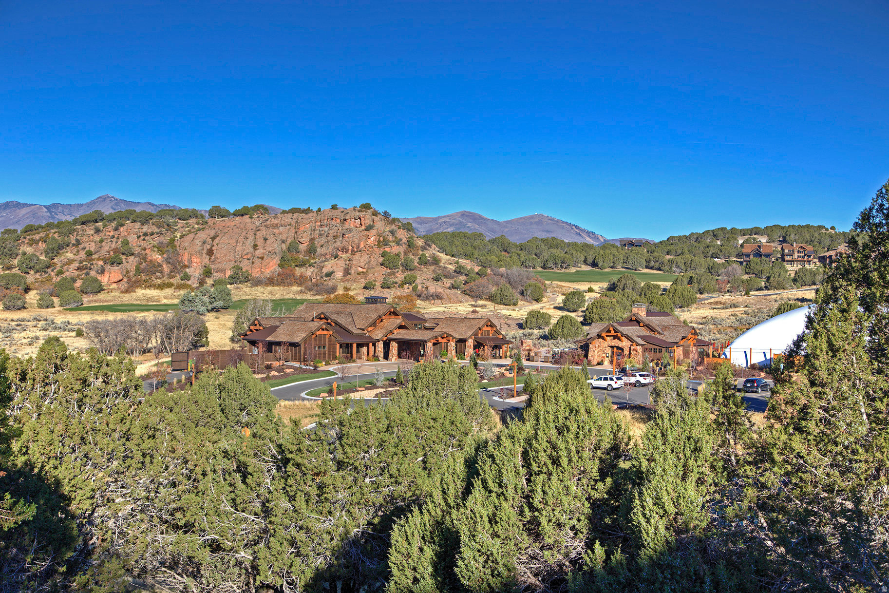 COTTAGE AT RED LEDGES - Residential