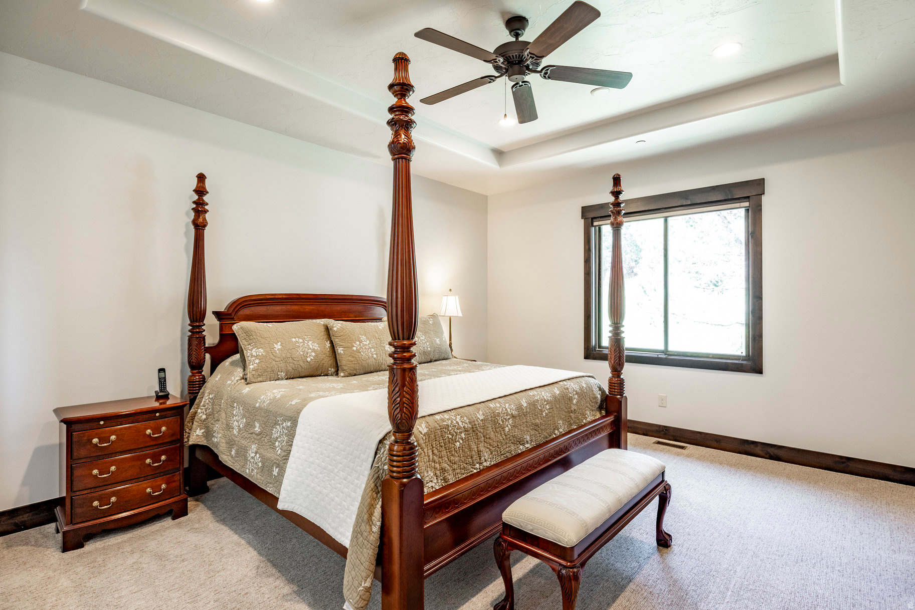 COTTAGE AT RED LEDGES - Residential