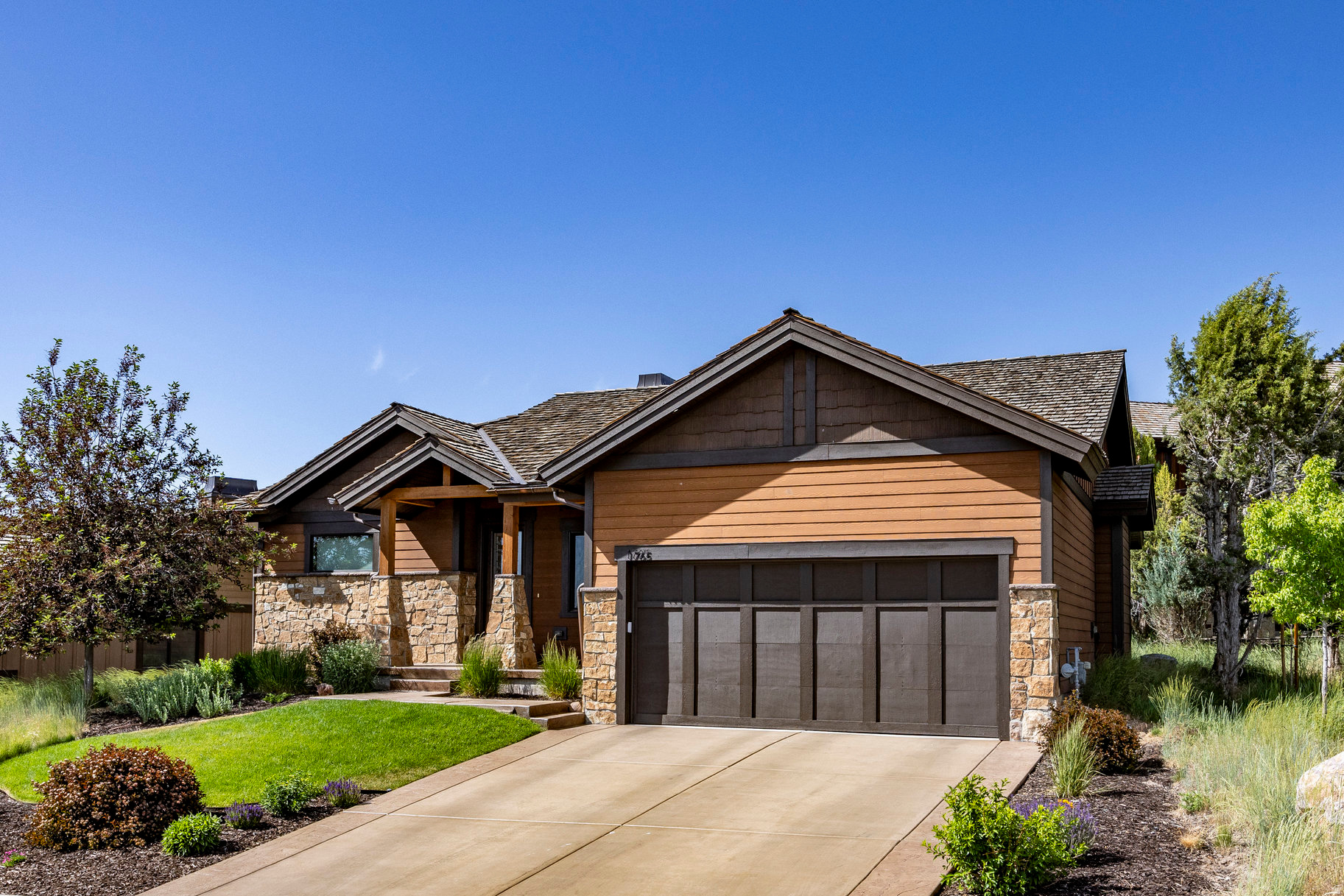COTTAGE AT RED LEDGES - Residential