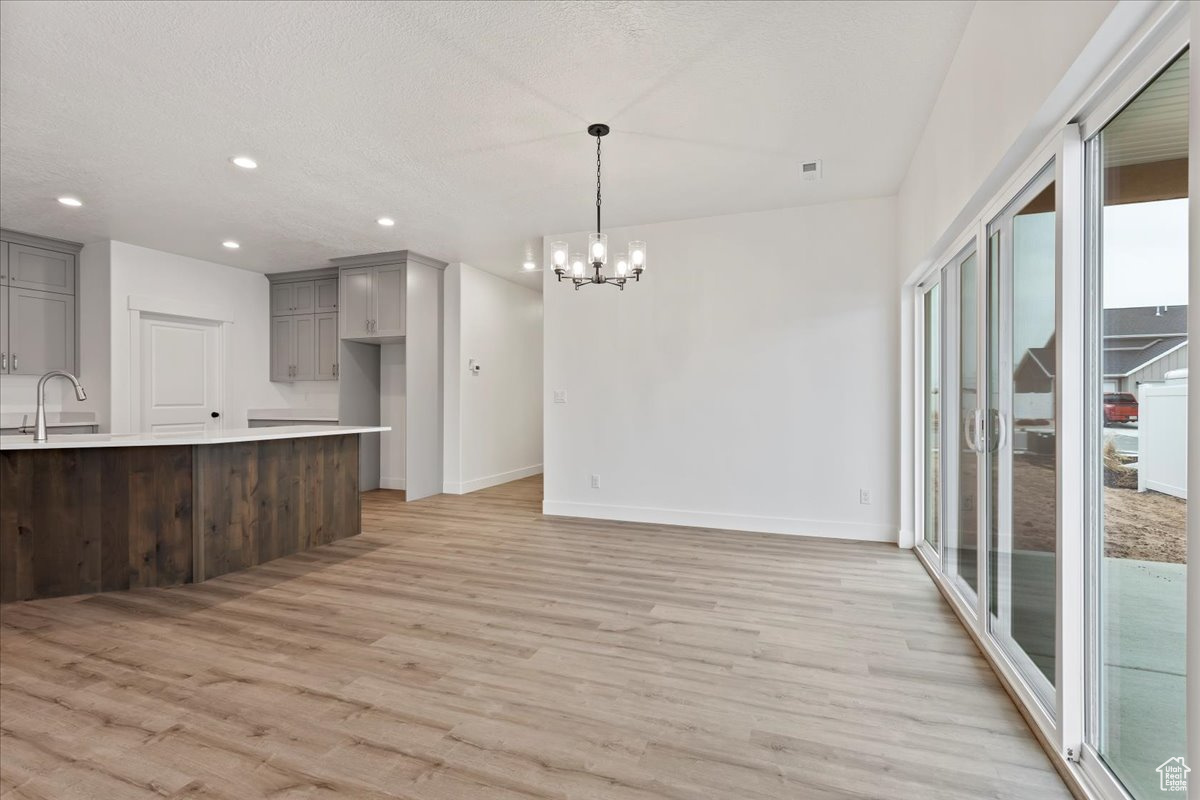 HARVEST FIELDS - Residential