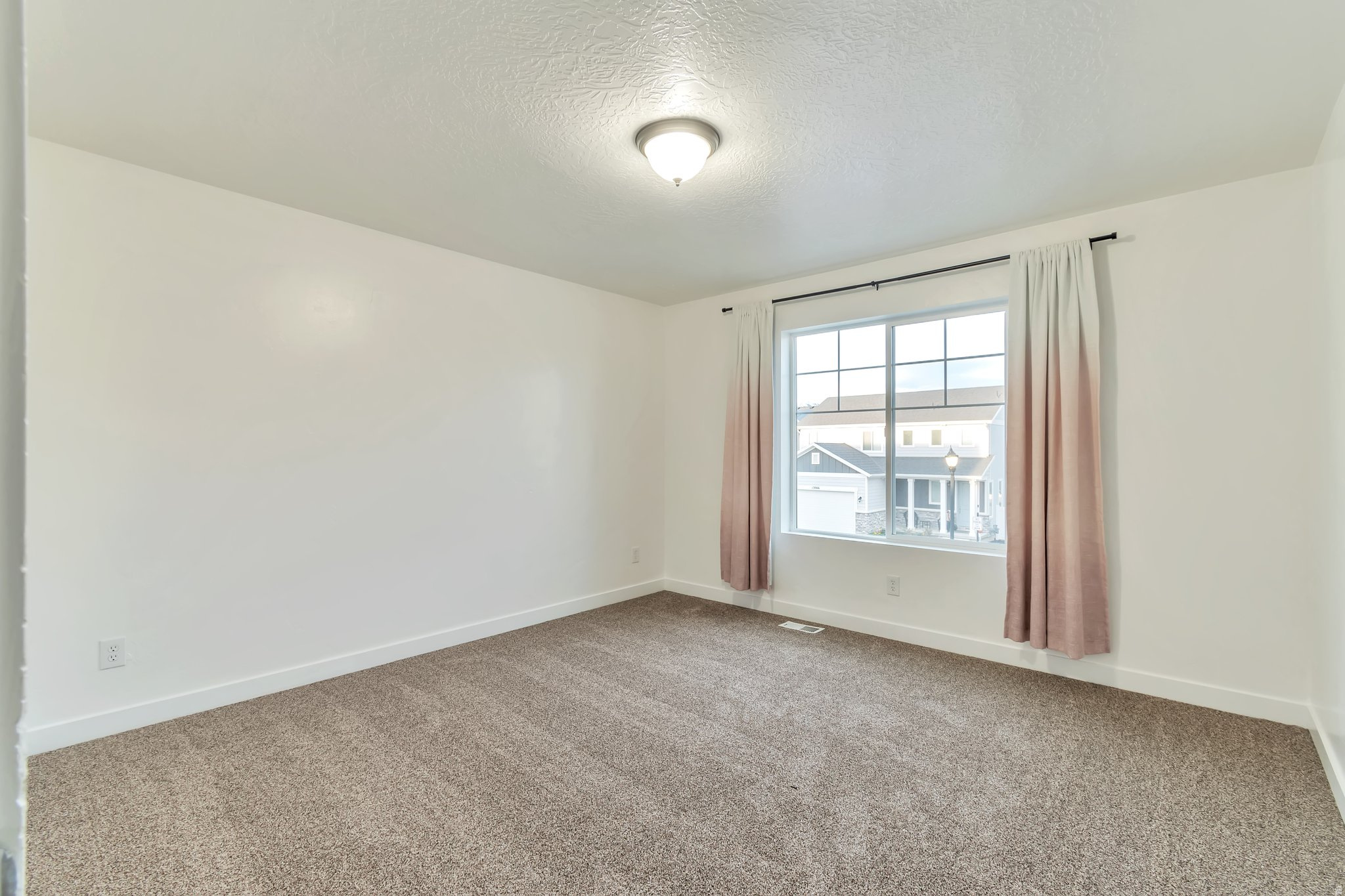 HERRIMAN TOWNE CENTER - Residential