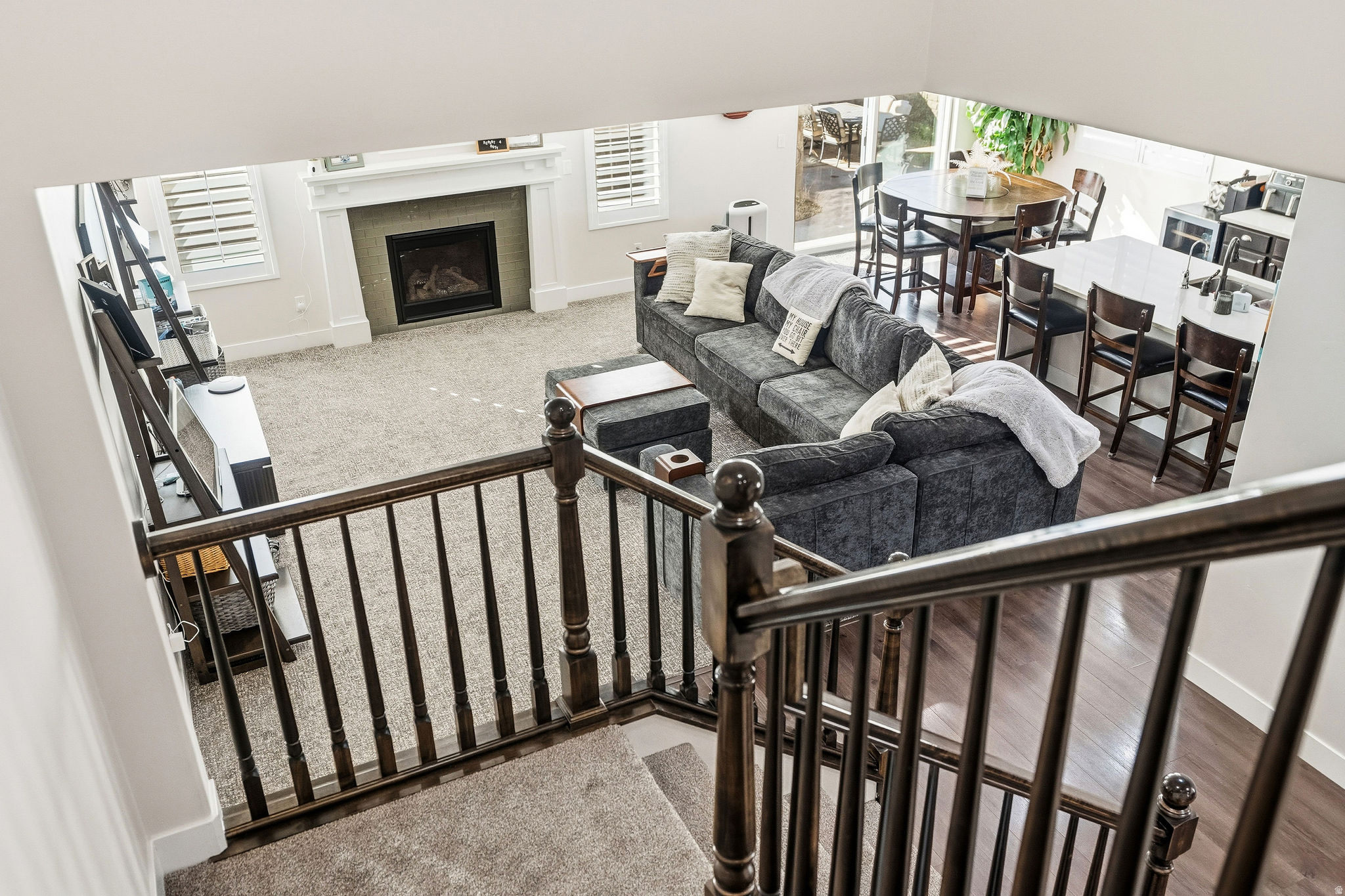 FOX HOLLOW - Residential