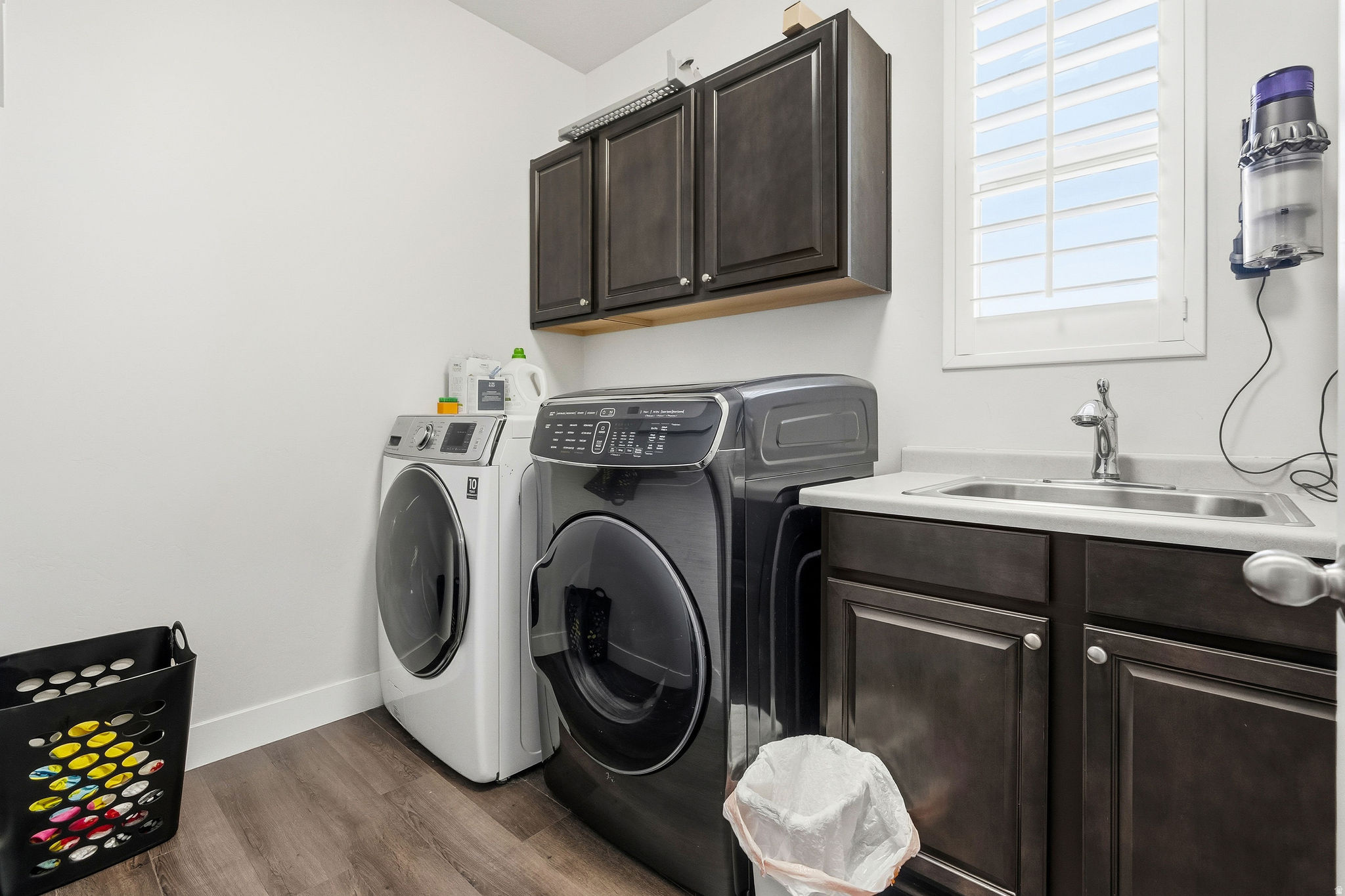 FOX HOLLOW - Residential