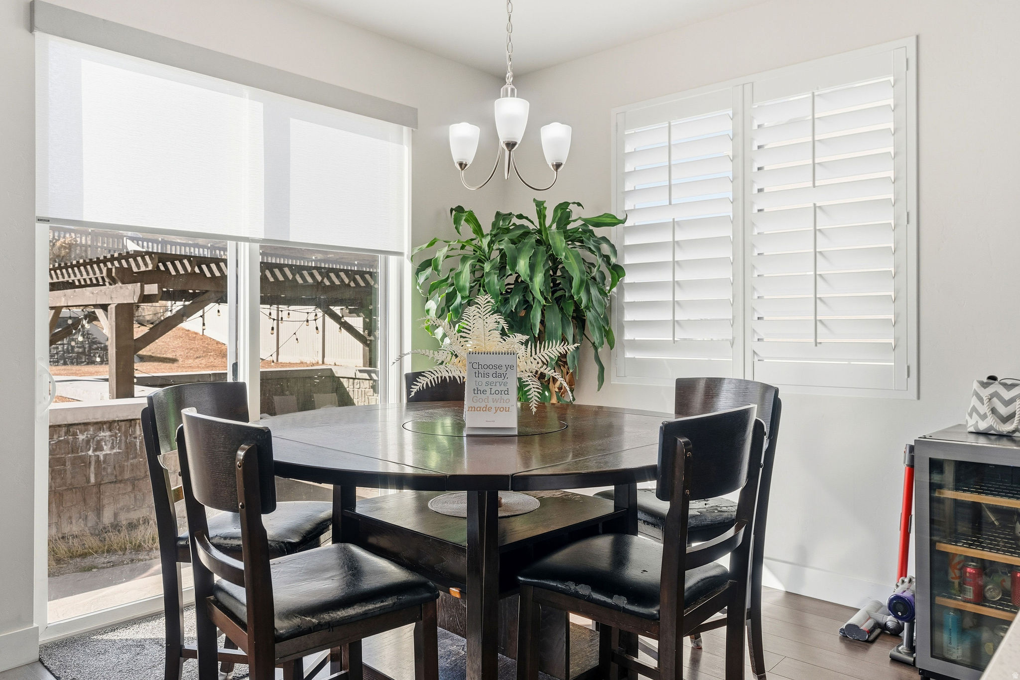 FOX HOLLOW - Residential