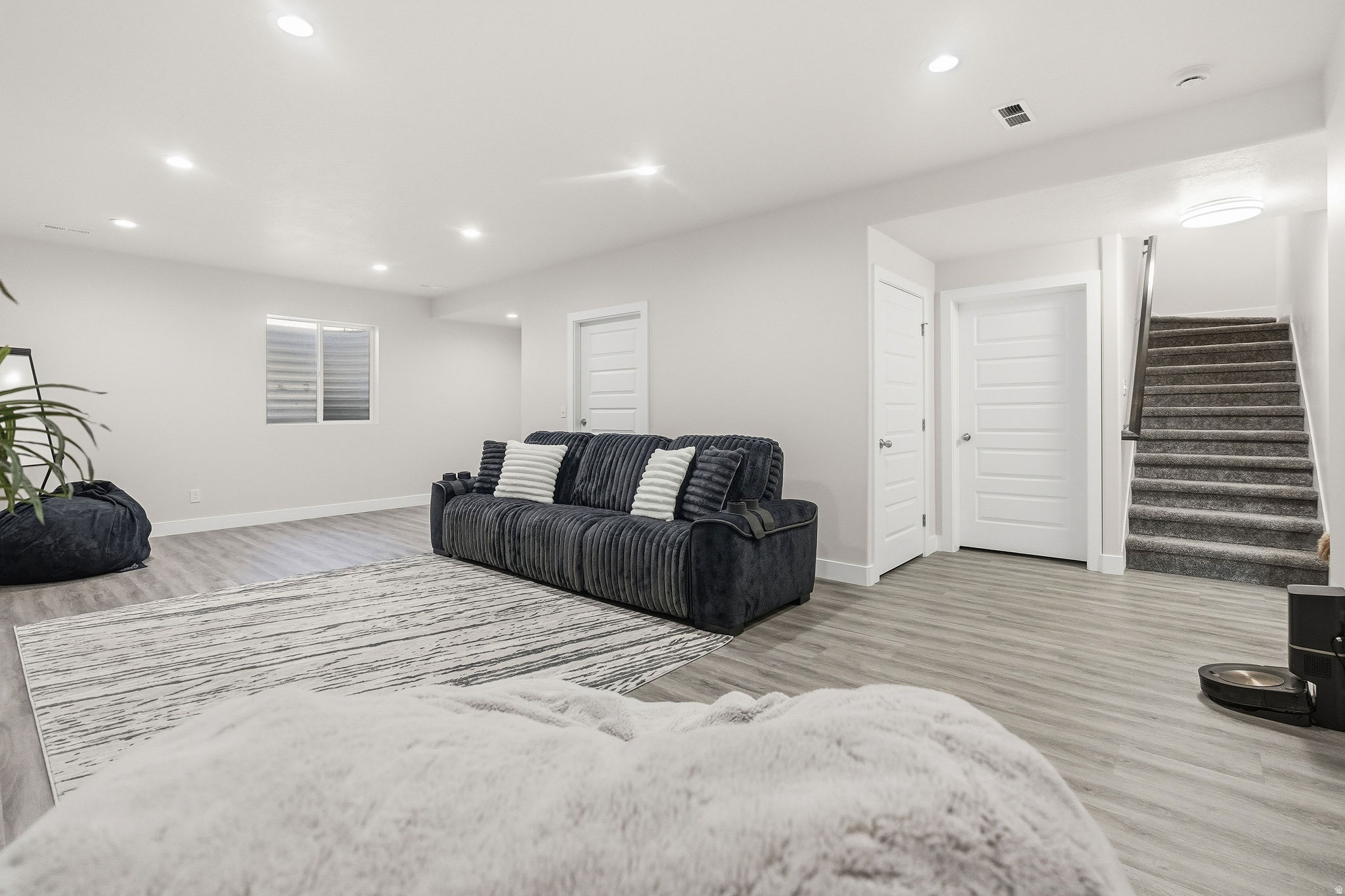 FOX HOLLOW - Residential