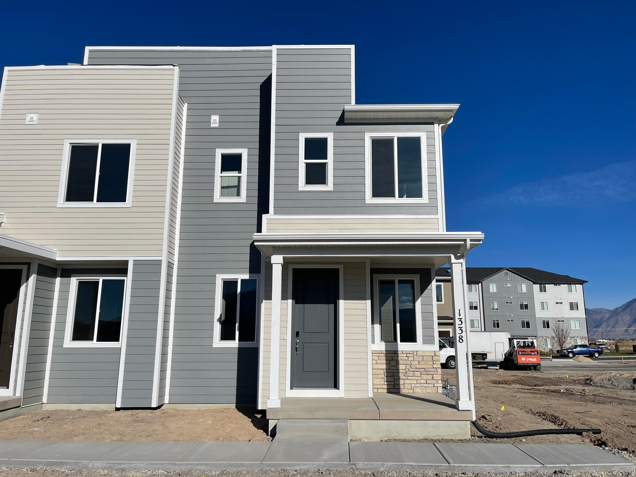 VILLAGES AT ARROWHEAD PARK - Residential