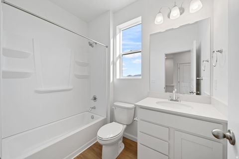 Tiny photo for 1338 E 1670 N #820, Payson, UT 84651 (MLS # 2124494)