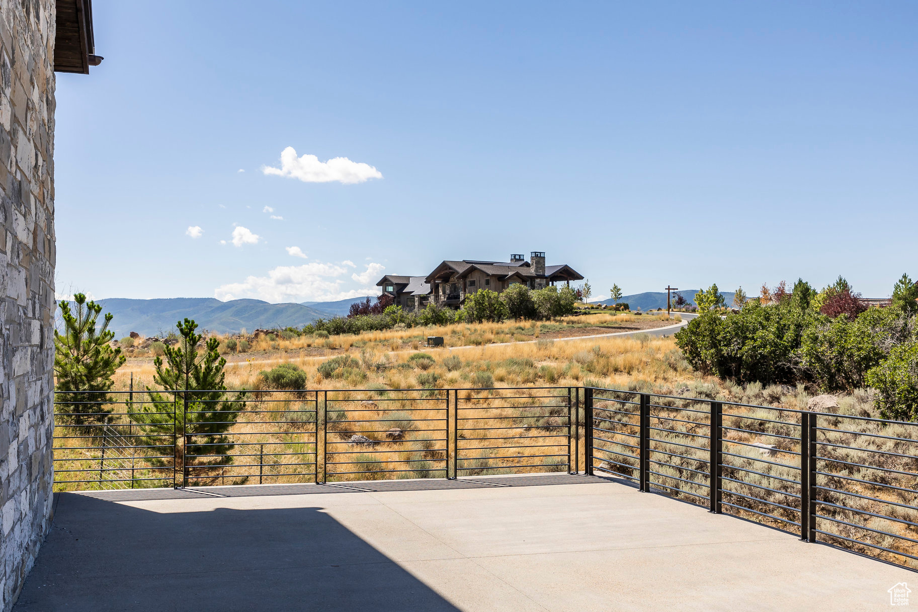 RED LEDGES - Residential