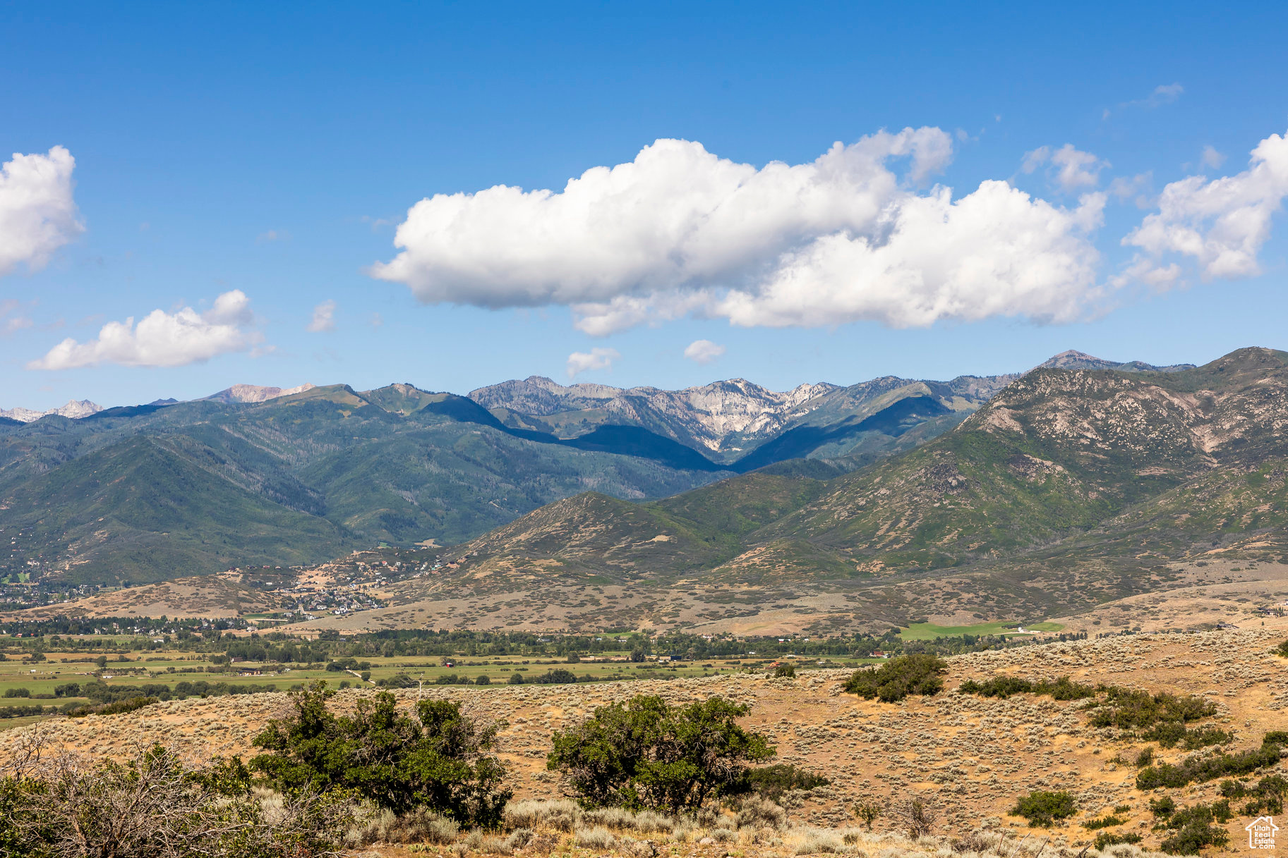 RED LEDGES - Residential