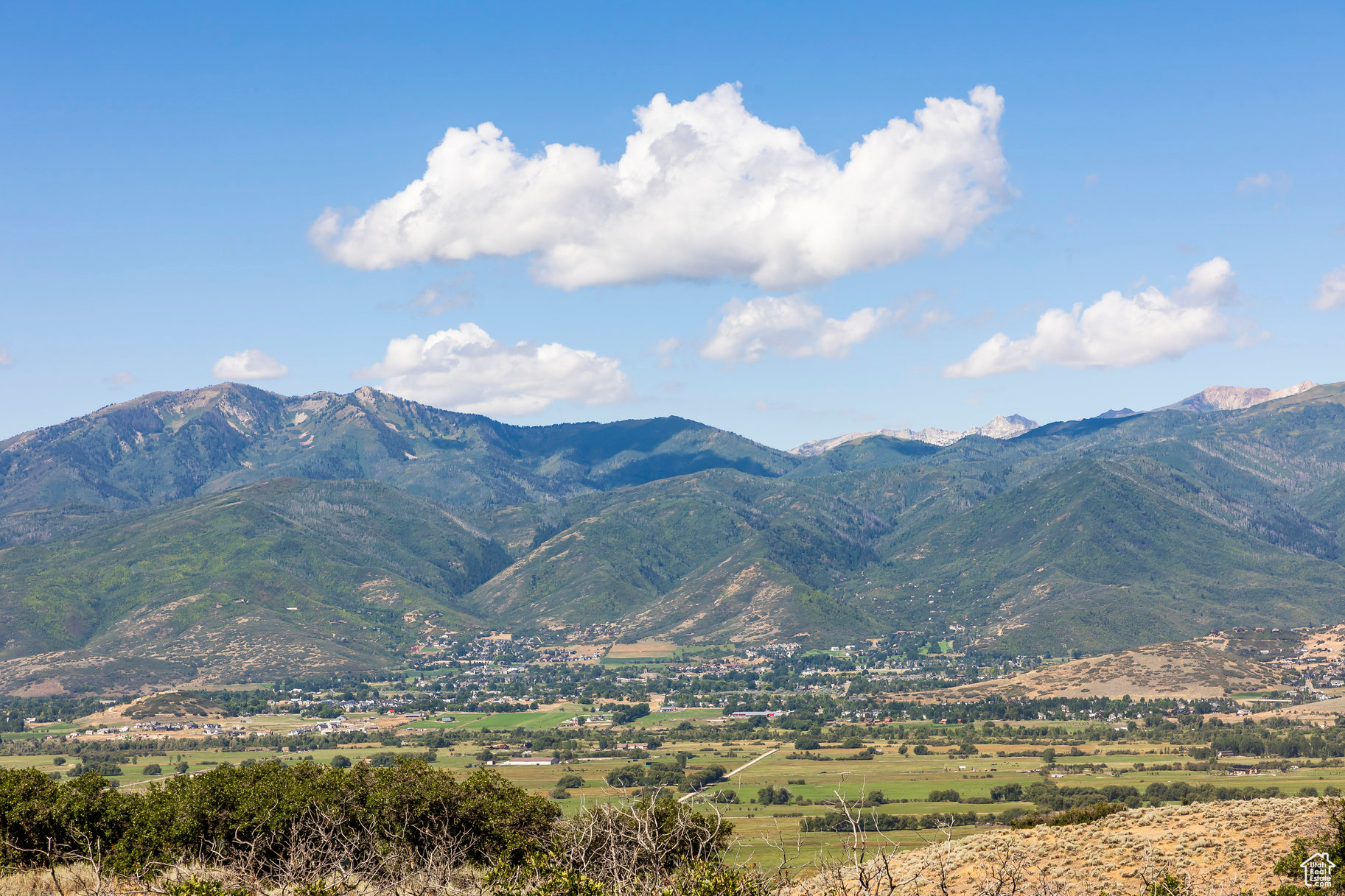 RED LEDGES - Residential