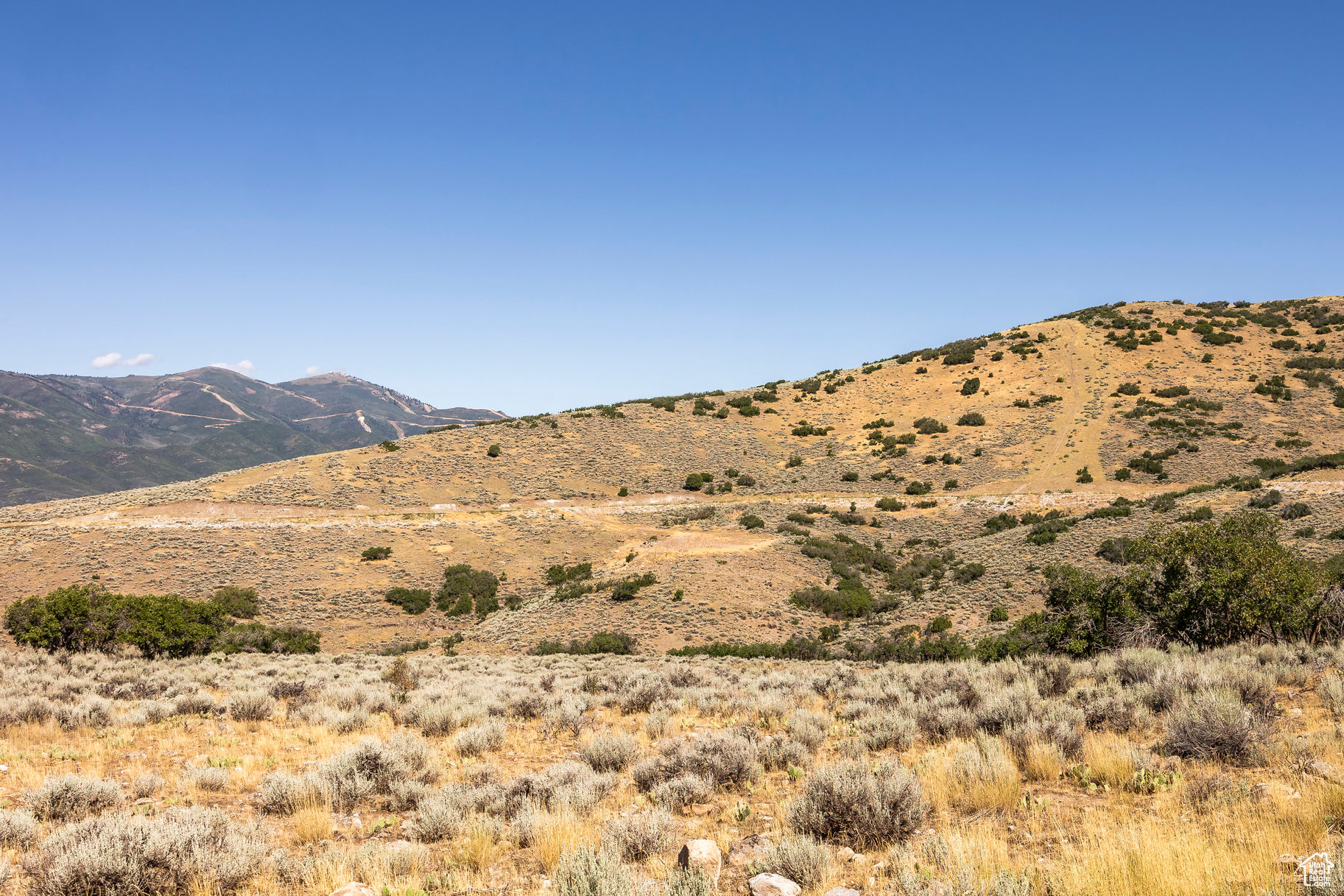 RED LEDGES - Residential