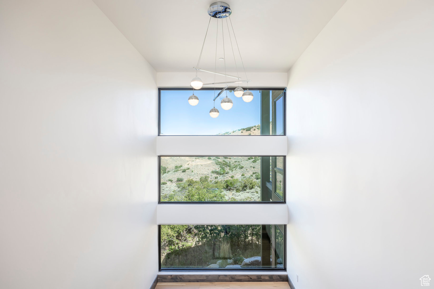 RED LEDGES - Residential