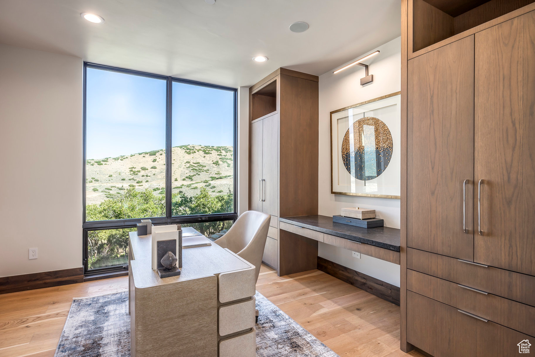 RED LEDGES - Residential