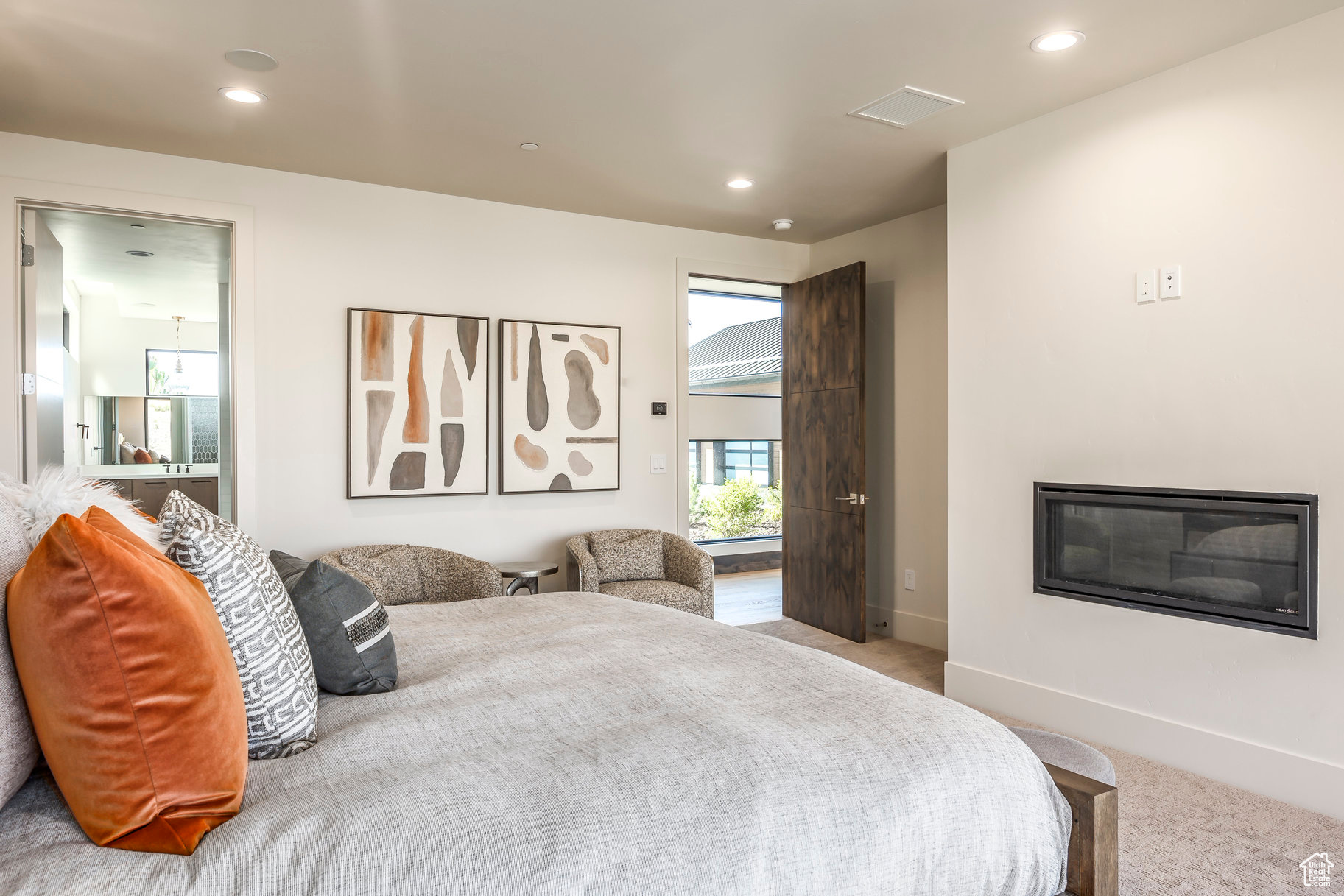 RED LEDGES - Residential