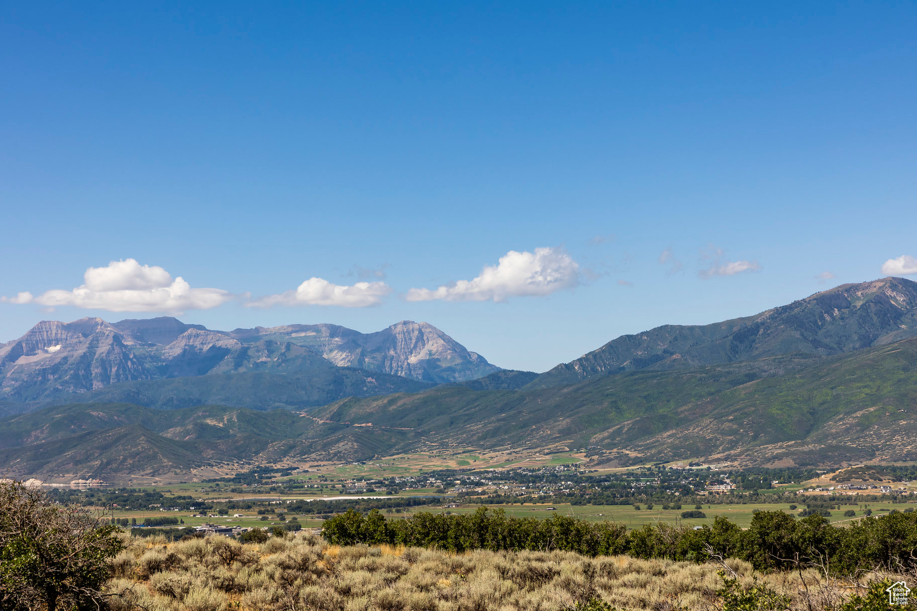 RED LEDGES - Residential