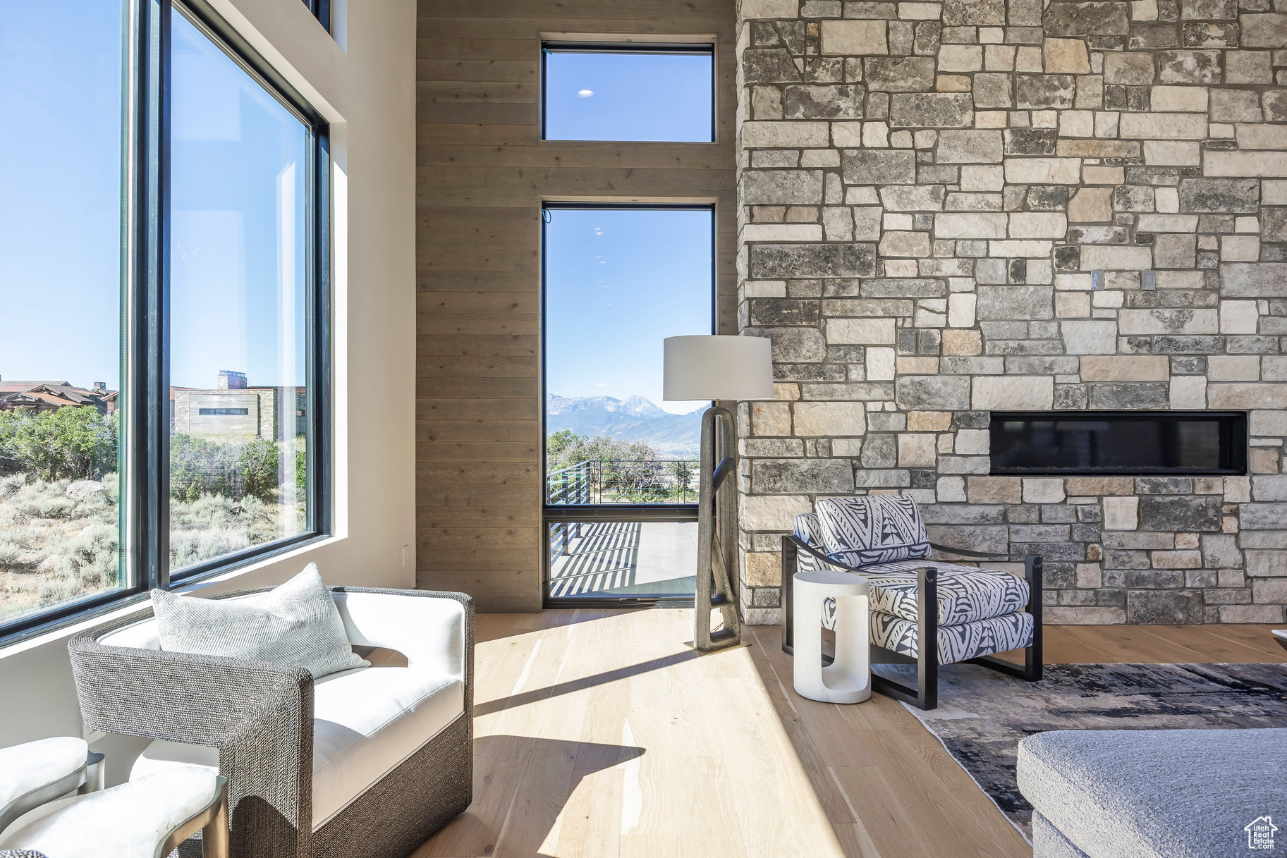 RED LEDGES - Residential