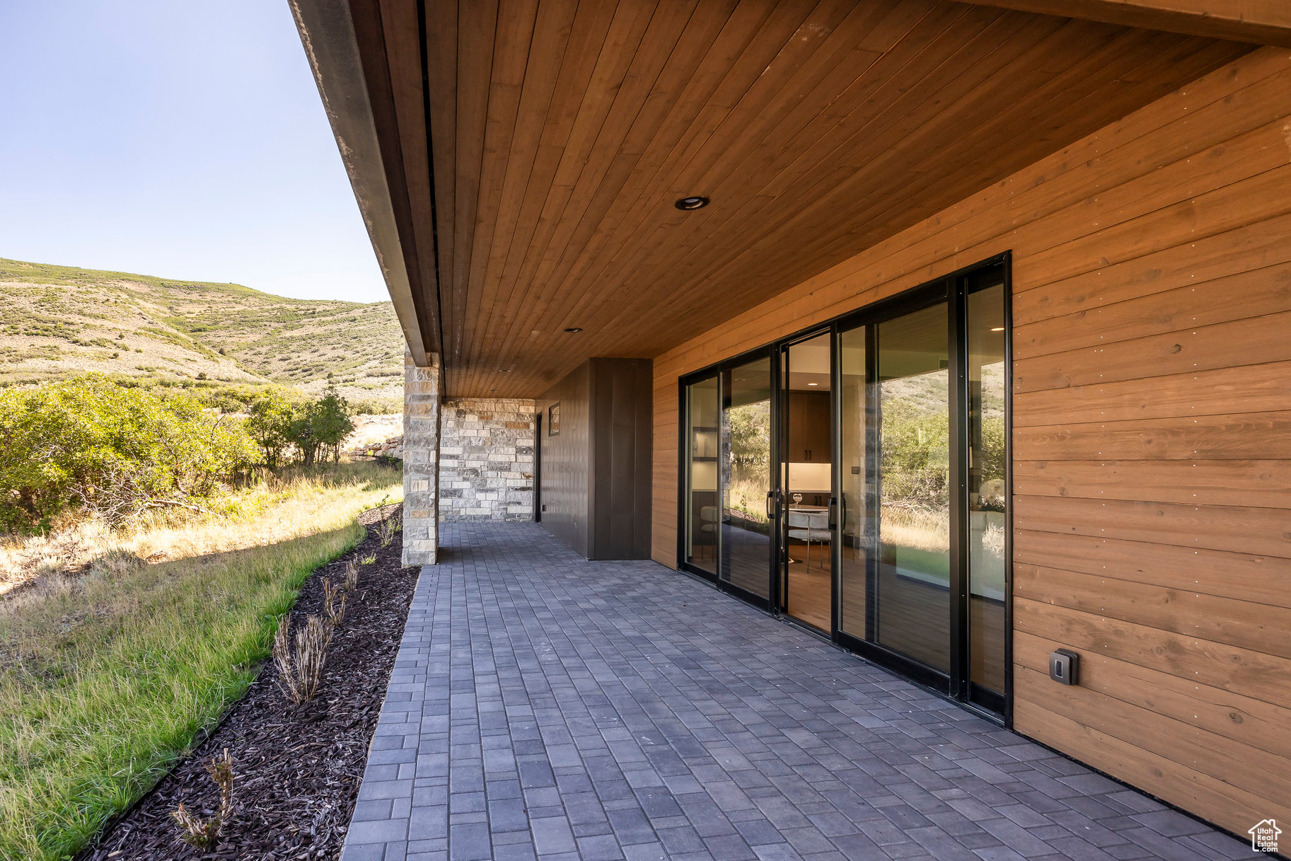 RED LEDGES - Residential
