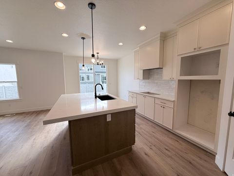 Tiny photo for 163 W HACKBERRY RD #6527, Vineyard, UT 84059 (MLS # 2124128)