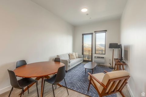 Condo For Sale - 2303 W Deer Hollow Rd #1201<br/> Wasatch County, Park City, UT 84060