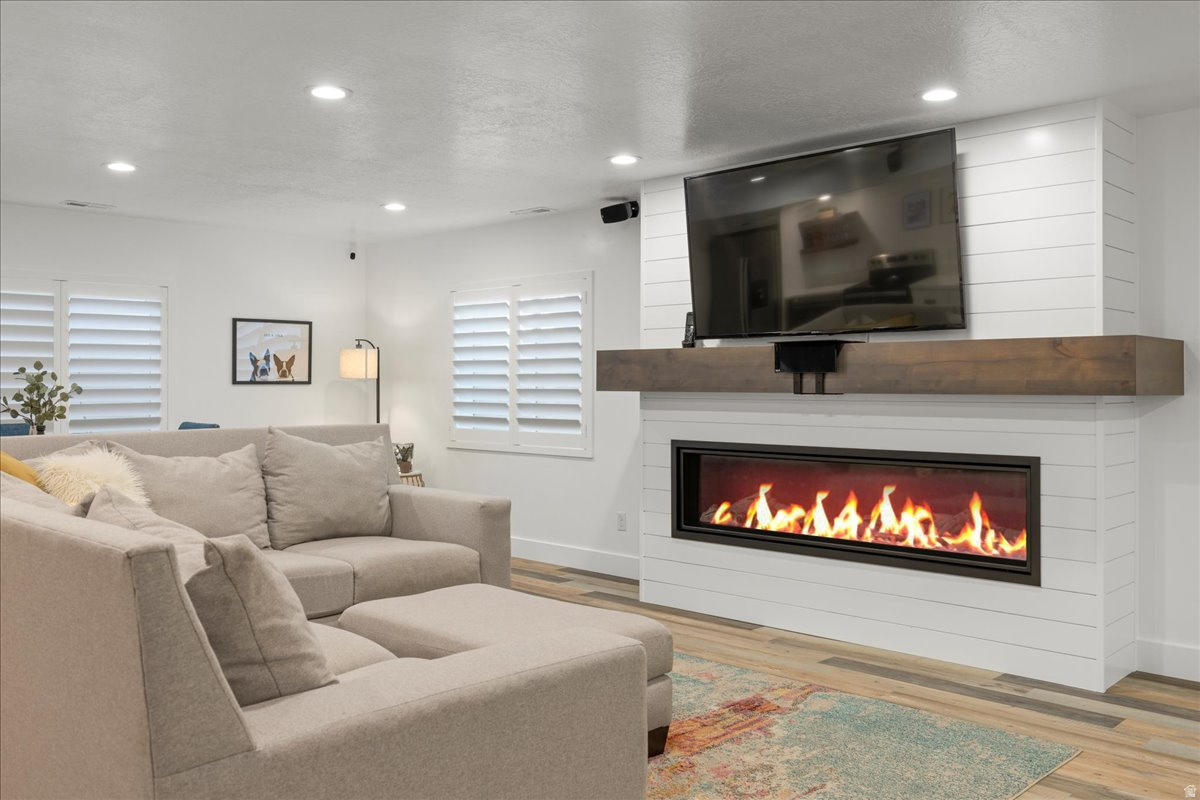 SAGEWOOD VILLAGE SUBDIVISION - Residential