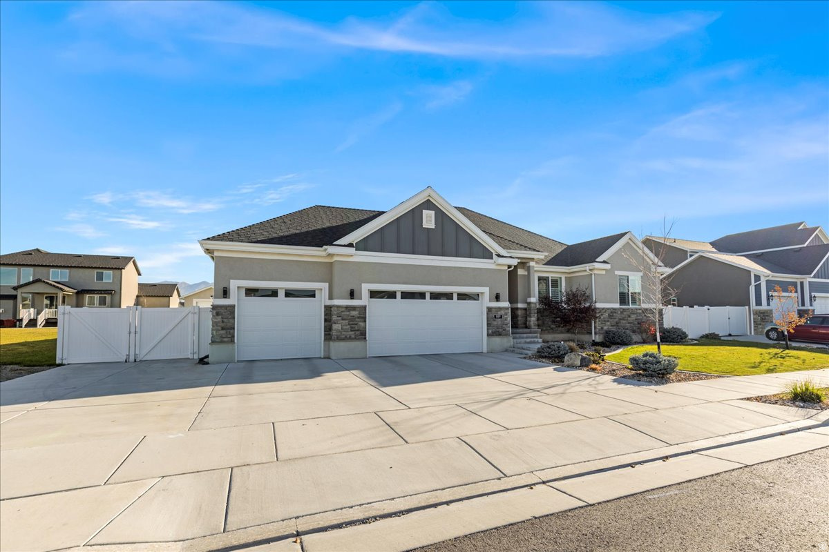 SAGEWOOD VILLAGE SUBDIVISION - Residential