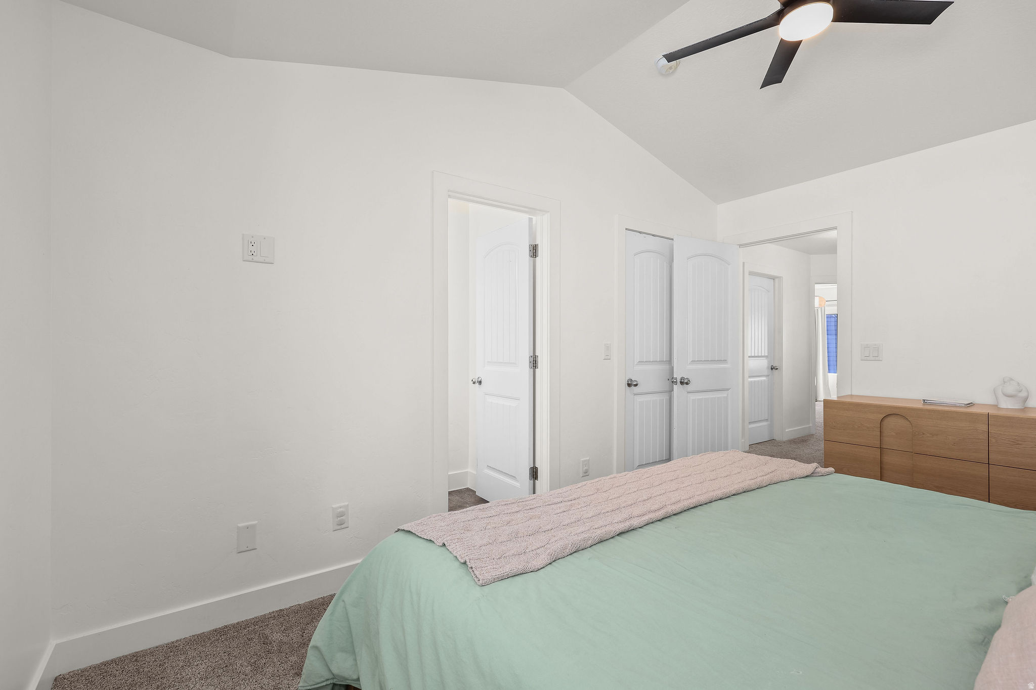 RIVERBEND TOWNHOMES - Residential