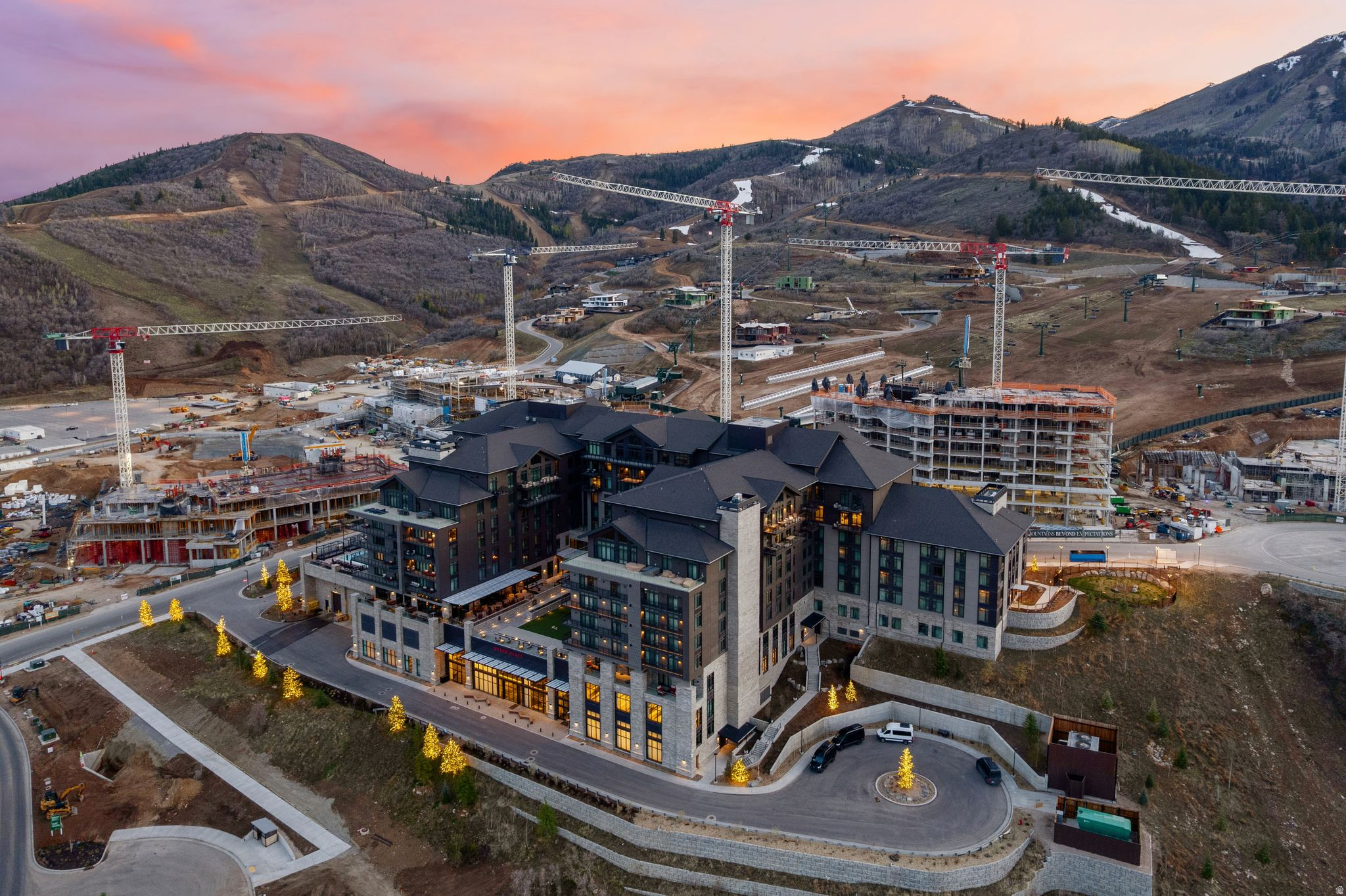 THE RESIDENCES AT GRAND HYATT DEER VALLEY - Residential