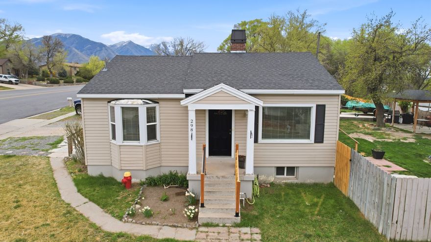 ***Open House Saturday April 4th 12-2pm*** Charming home in the heart of Spanish Fork with a functional layout and comfortable living spaces. The fully updated basement adds valuable additional living space, perfect for relaxing or entertaining. Situated on a spacious lot, the yard offers plenty of room to enjoy with mature landscaping and beautiful mountain and valley views. A detached shop provides the ideal space for hobbyists, storage, or projects. Ample parking, including RV parking, adds convenience. Located near schools, parks, and local amenities, this home offers space, versatility, and great potential.