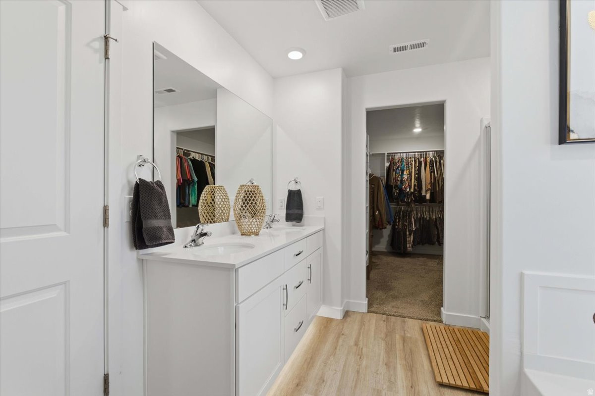 QUIET VALLEY - Residential