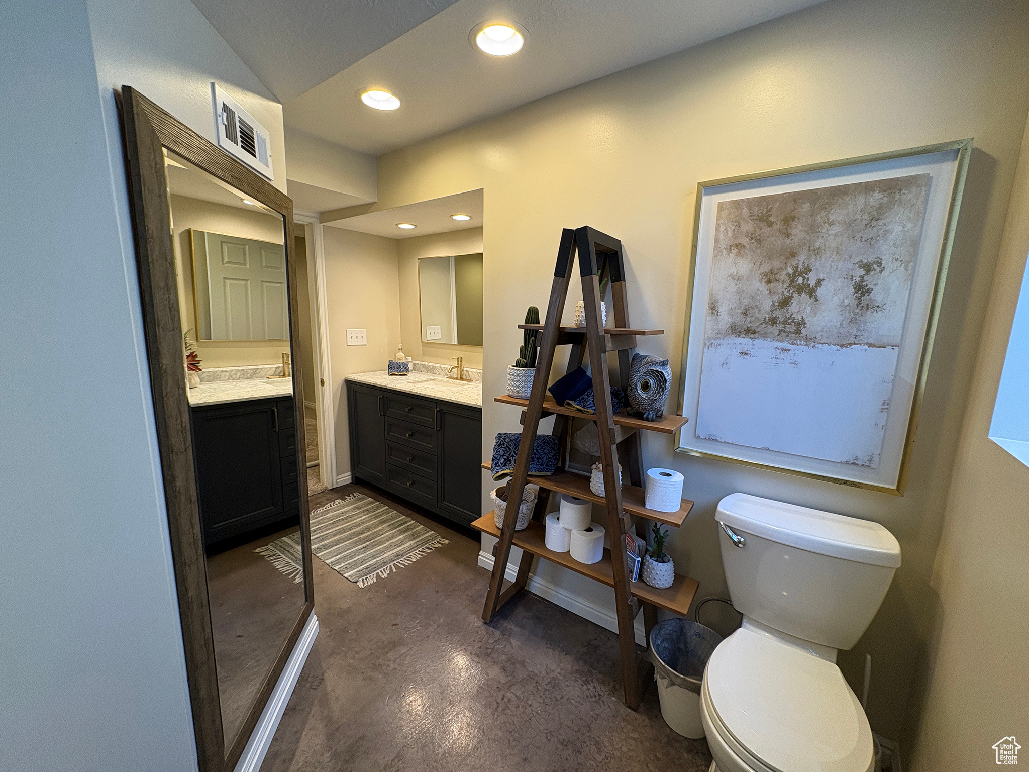 MANTYLA SUB - Residential