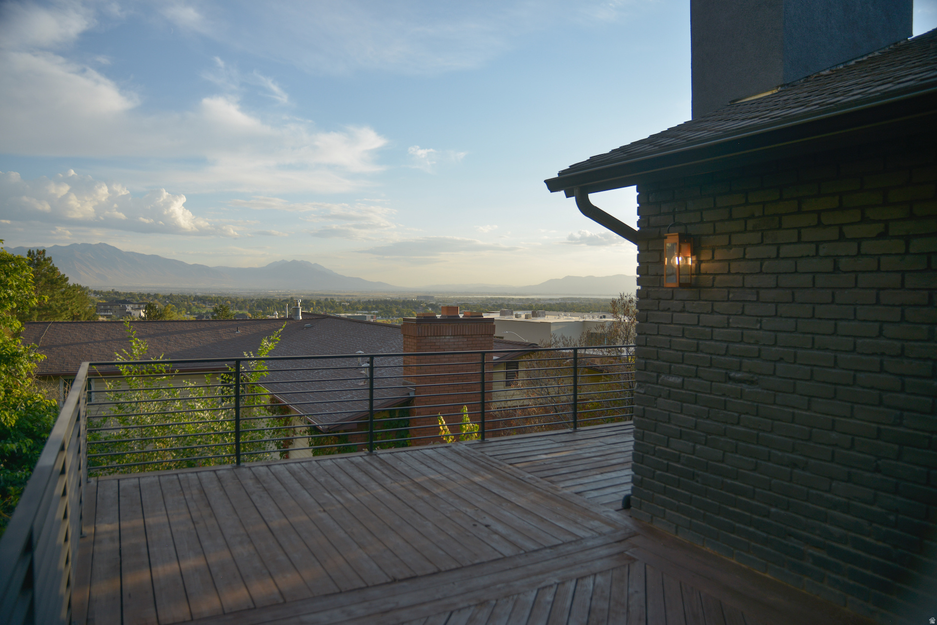 OAK CLIFF - Residential