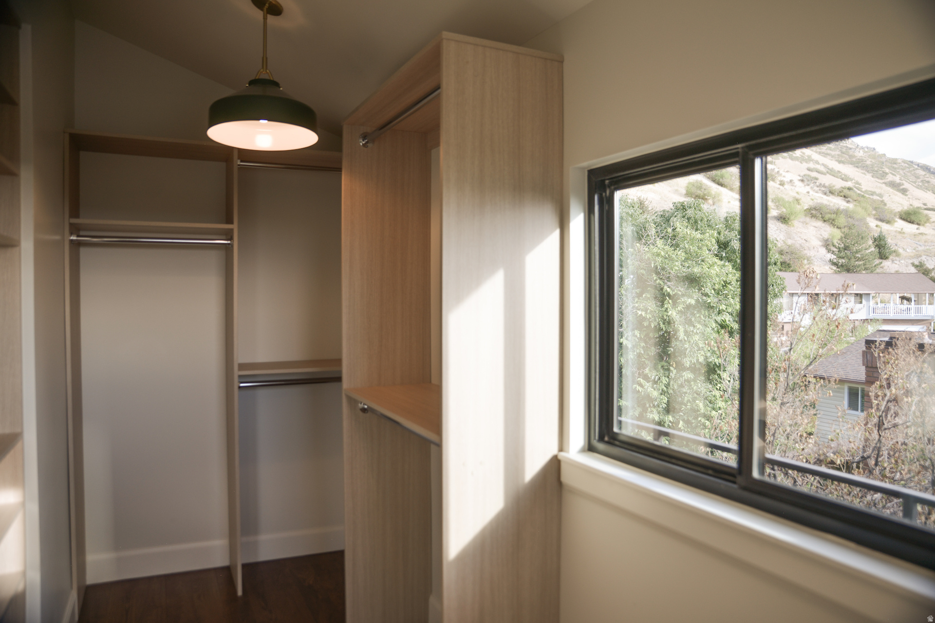 OAK CLIFF - Residential