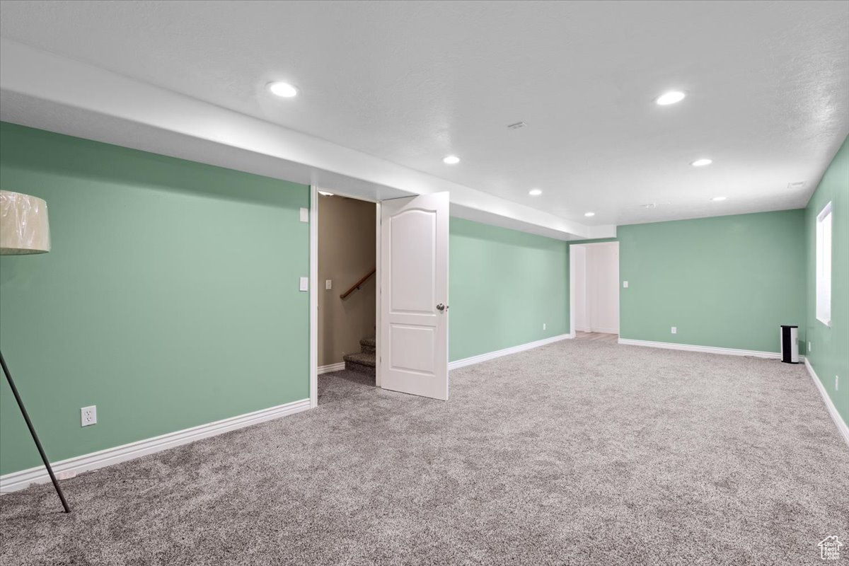 THE MAPLES AT BROOKS - Residential