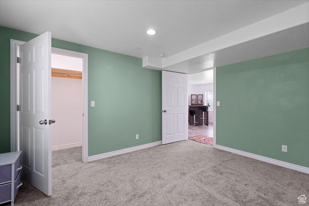 THE MAPLES AT BROOKS - Residential