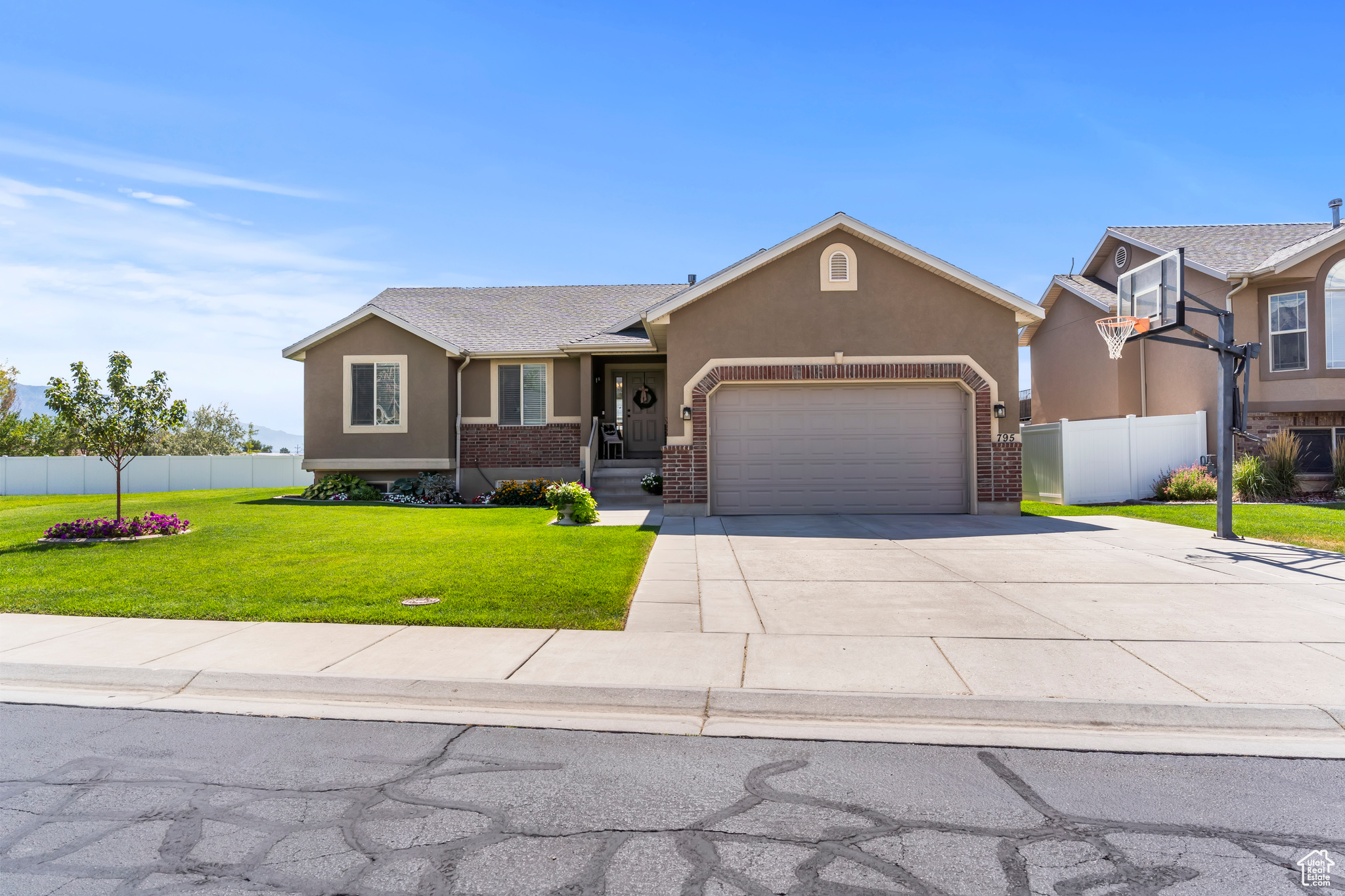 WIILOW BROOK VILLAGE - Residential