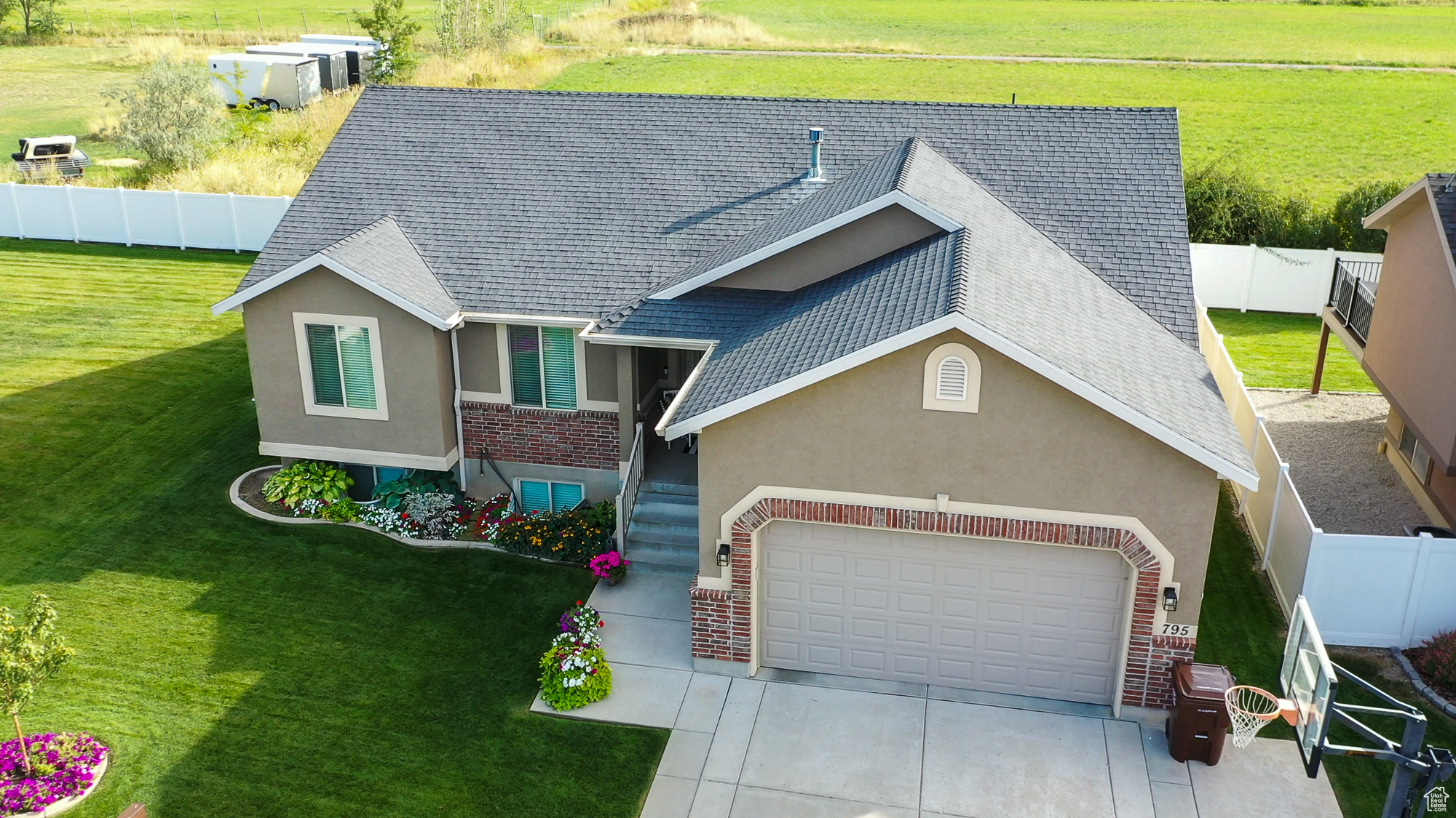WIILOW BROOK VILLAGE - Residential